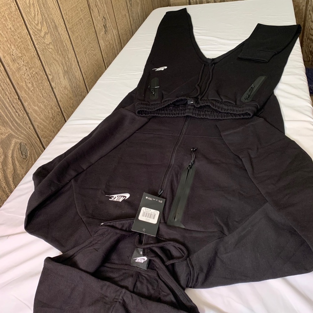 Nike Tech Tracksuit